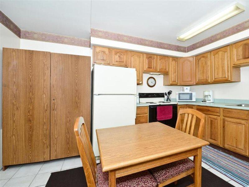 Americas Best Value Inn Jonesville/Hillsdale Экстерьер фото