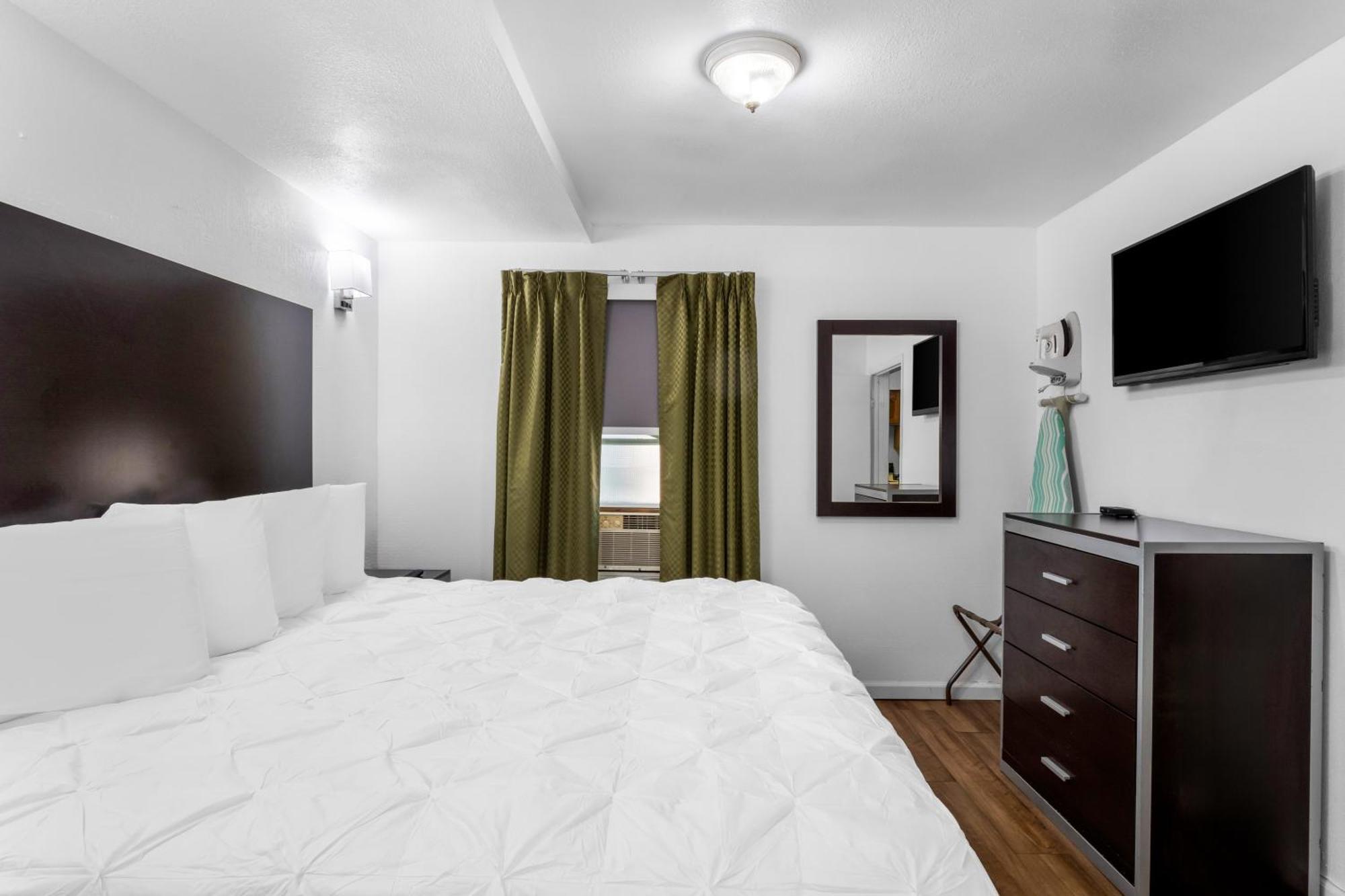 Americas Best Value Inn Jonesville/Hillsdale Экстерьер фото