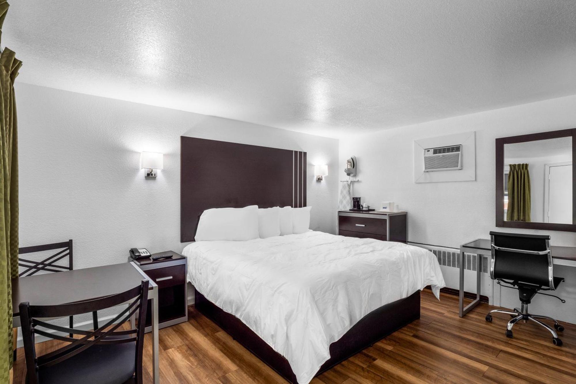 Americas Best Value Inn Jonesville/Hillsdale Экстерьер фото